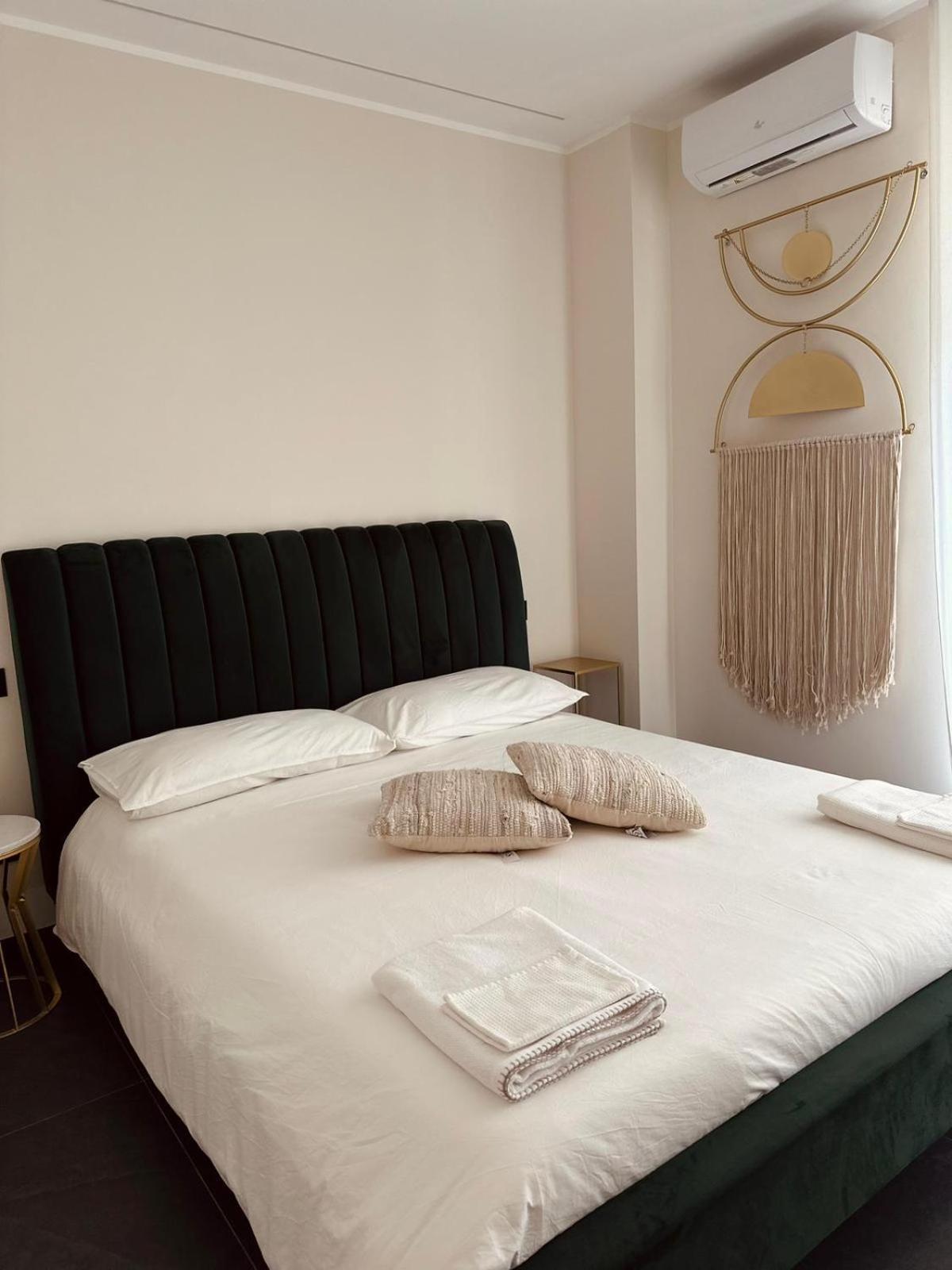 Mandarin Apulia B&B บารี ภายนอก รูปภาพ